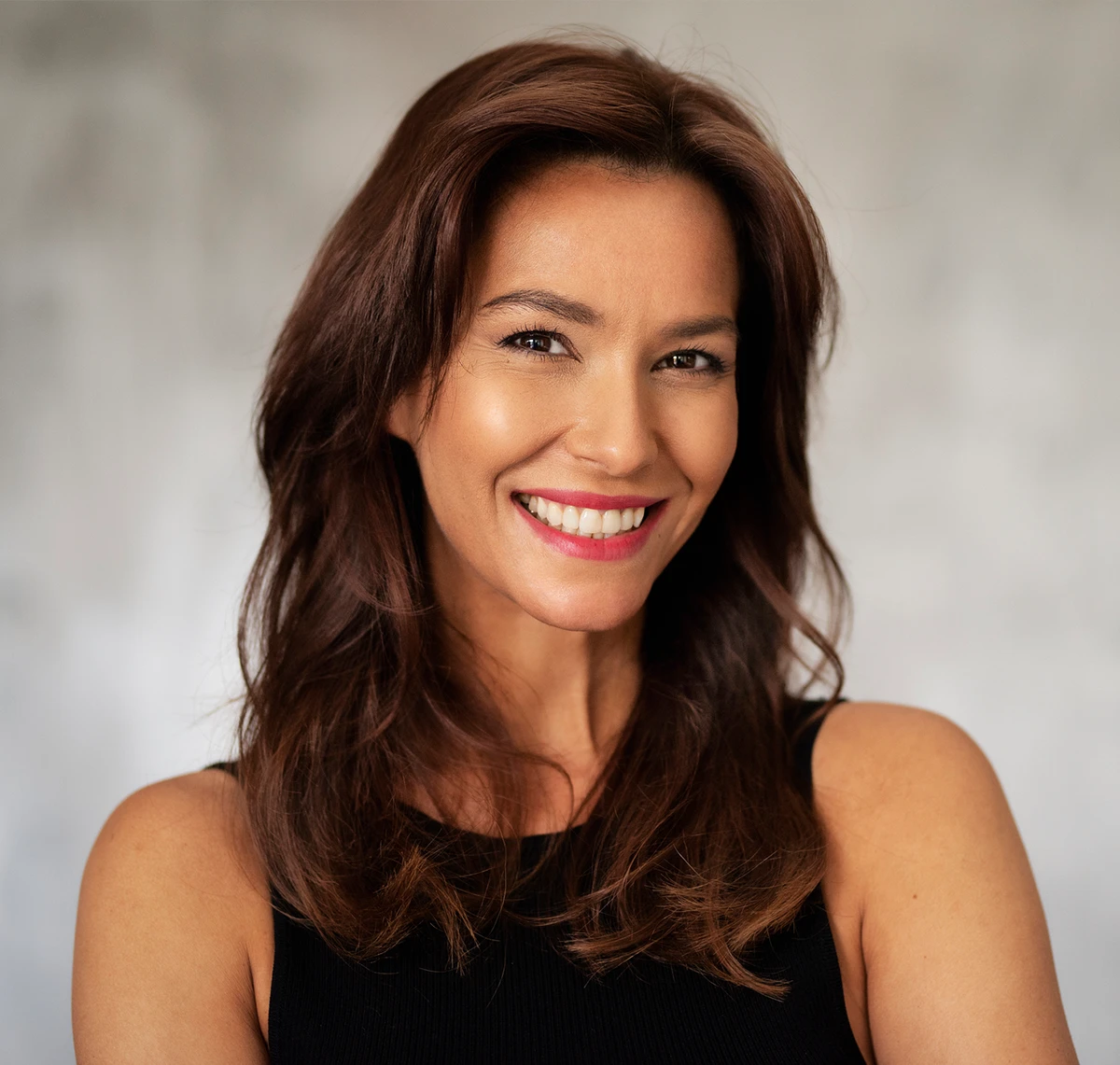 Woman with smooth, youthful facial appearance after Dysport treatment in Columbus, Ohio cosmetic clinic setting